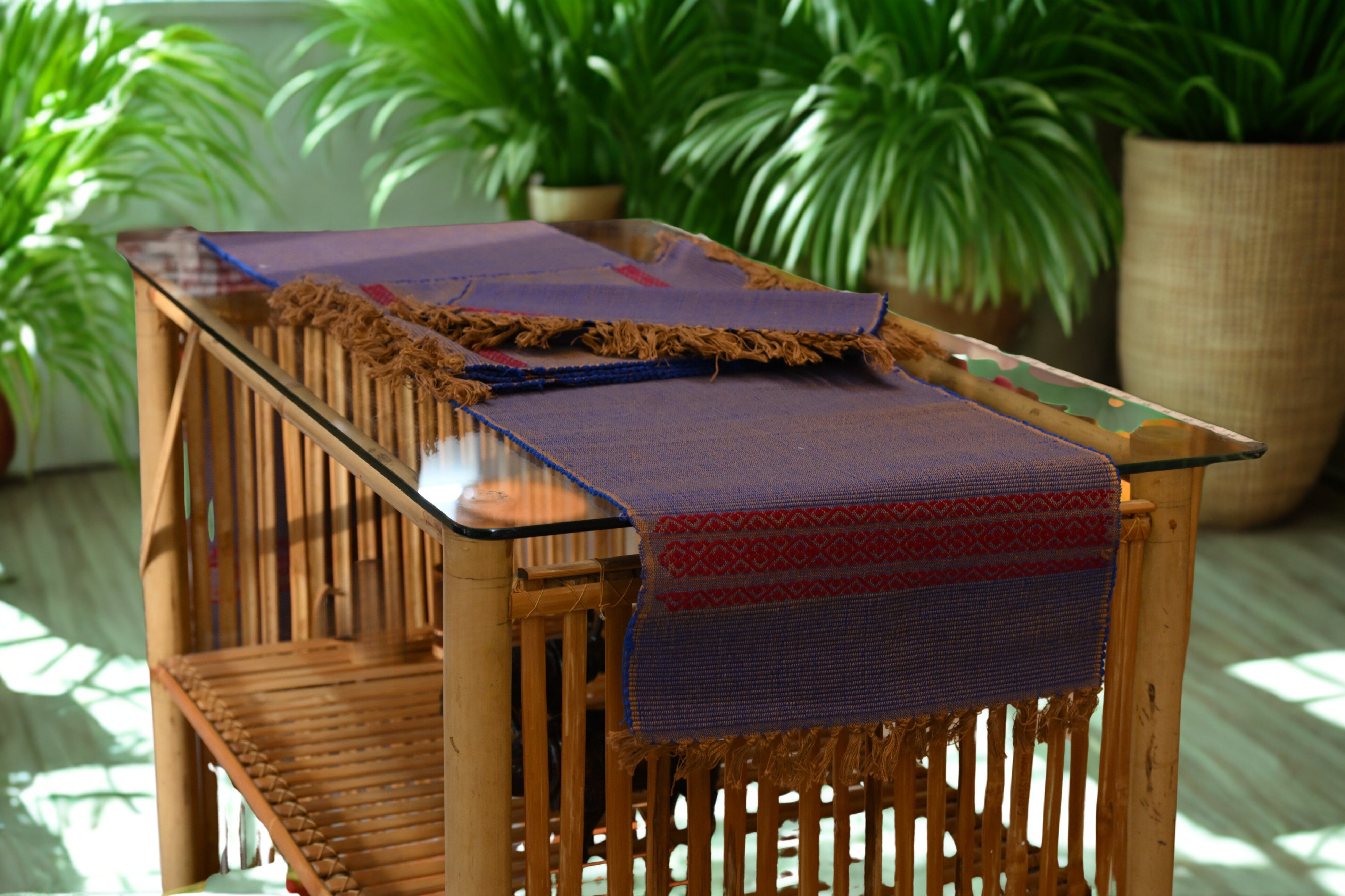 Handwoven Assamese Table Runner Set – Purple with Red Border Motifs with 6 Mats