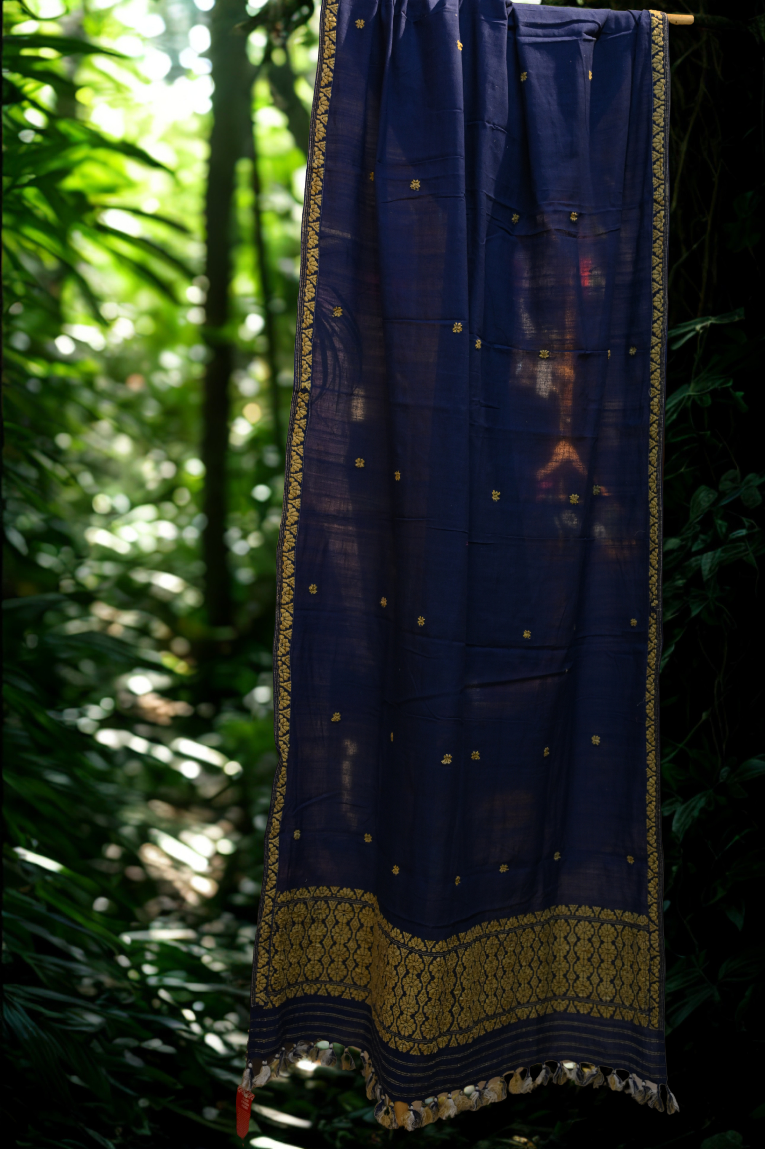 Raw Mulberry Cotton Sador- Dark blue and Gheecha motifs