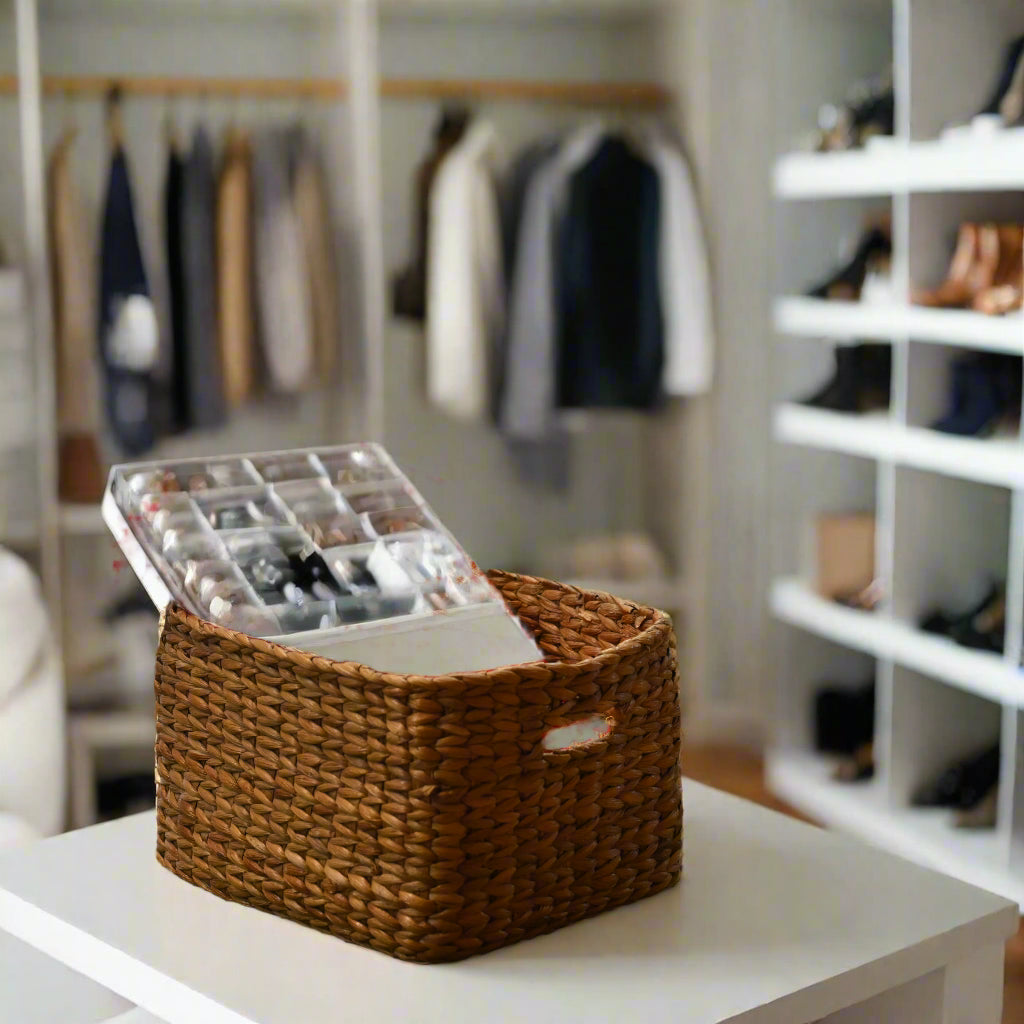 Handwoven Water Hyacinth Basket– 9"x8"x6"