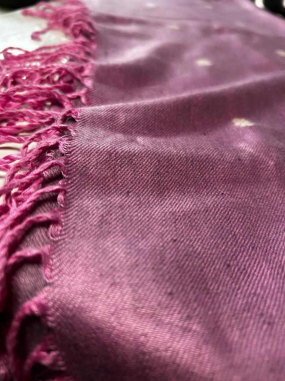 Handwoven Mauve colour Eri Silk Stole – Soft, & Naturally Dyed | Assam Handloom (Copy)